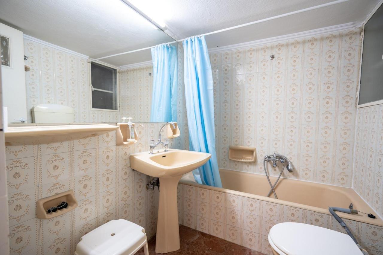 אתונה Larissa Station Metro St. 2 Bedrooms 3 Pers. Flat מראה חיצוני תמונה