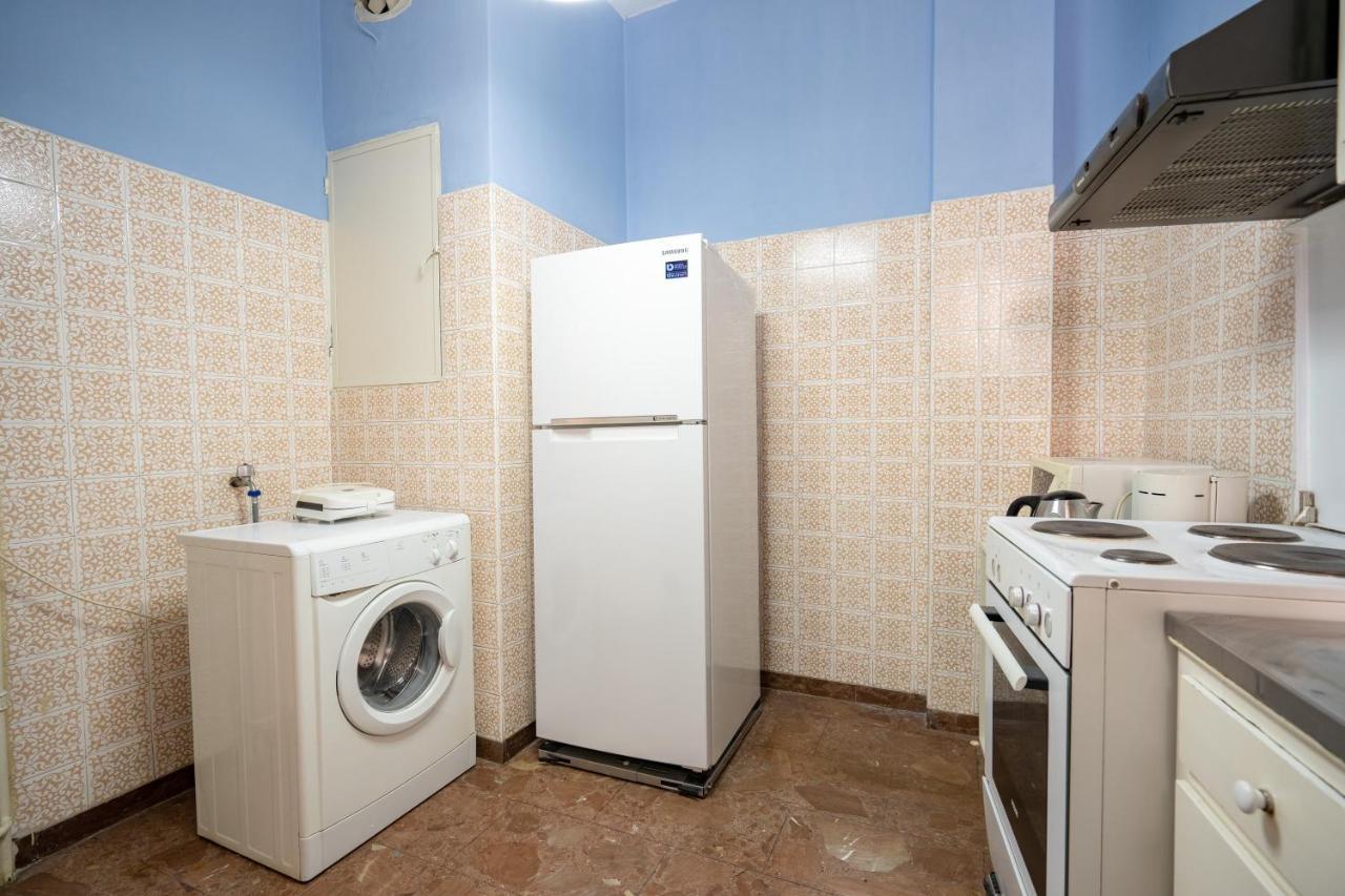 אתונה Larissa Station Metro St. 2 Bedrooms 3 Pers. Flat מראה חיצוני תמונה